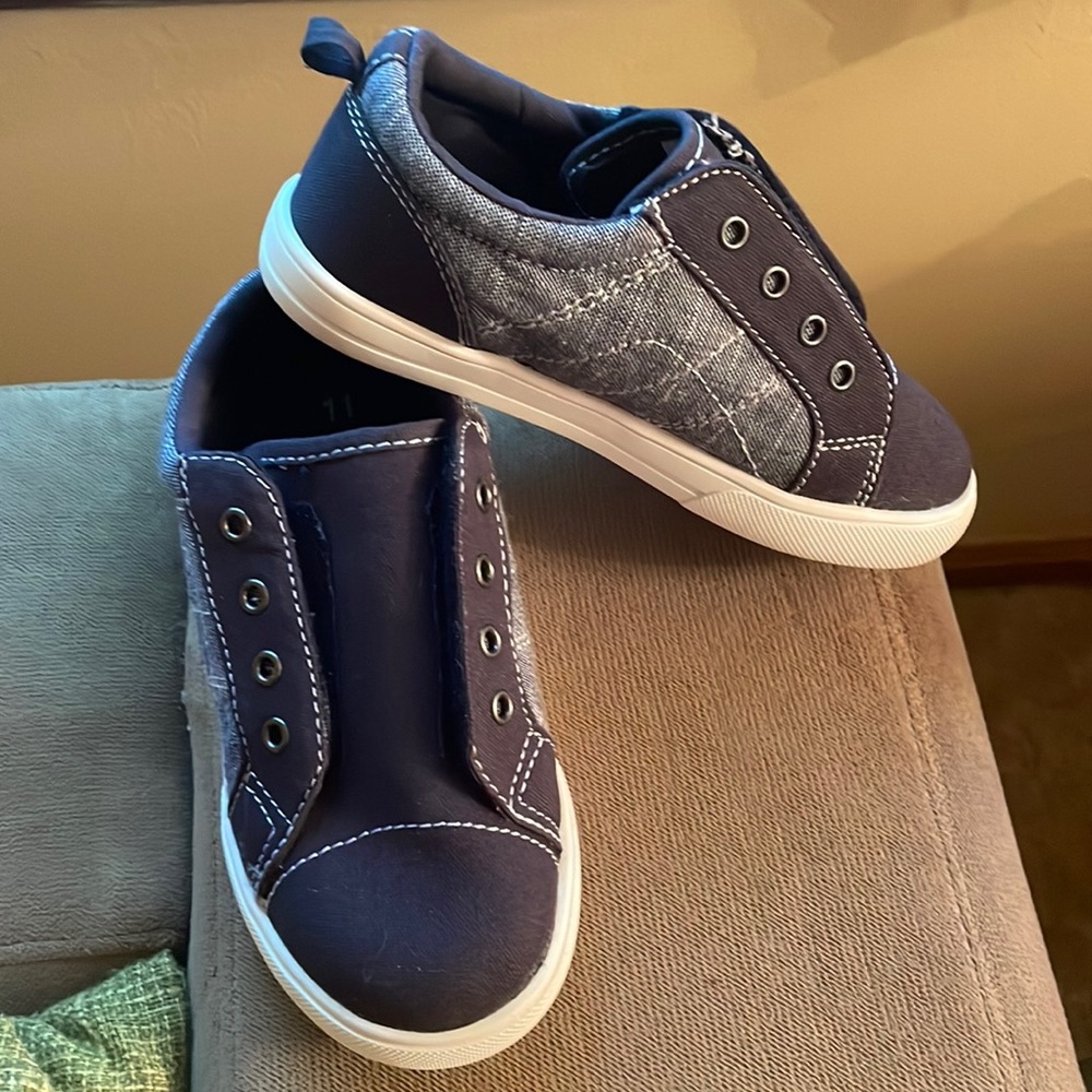 Wonder Nation Velcro NWOT sz 11 little kid